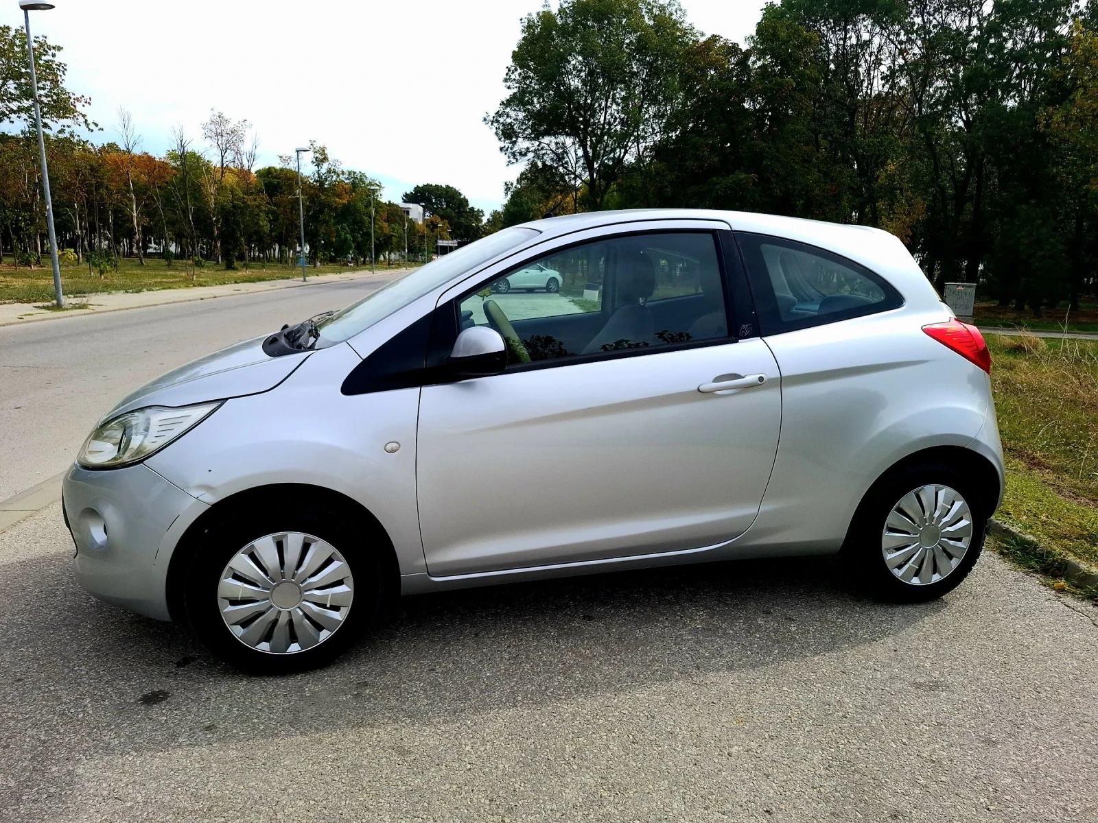 Ford Ka, снимка 2 - Автомобили и джипове - 56547080
