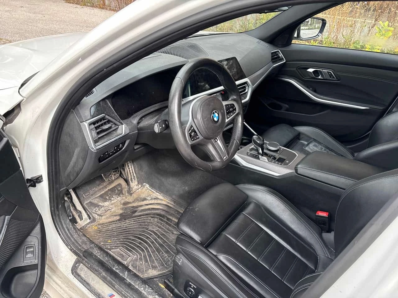BMW 330 * 330i xDrive * CARFAX *  | Mobile.bg � ����������� 5