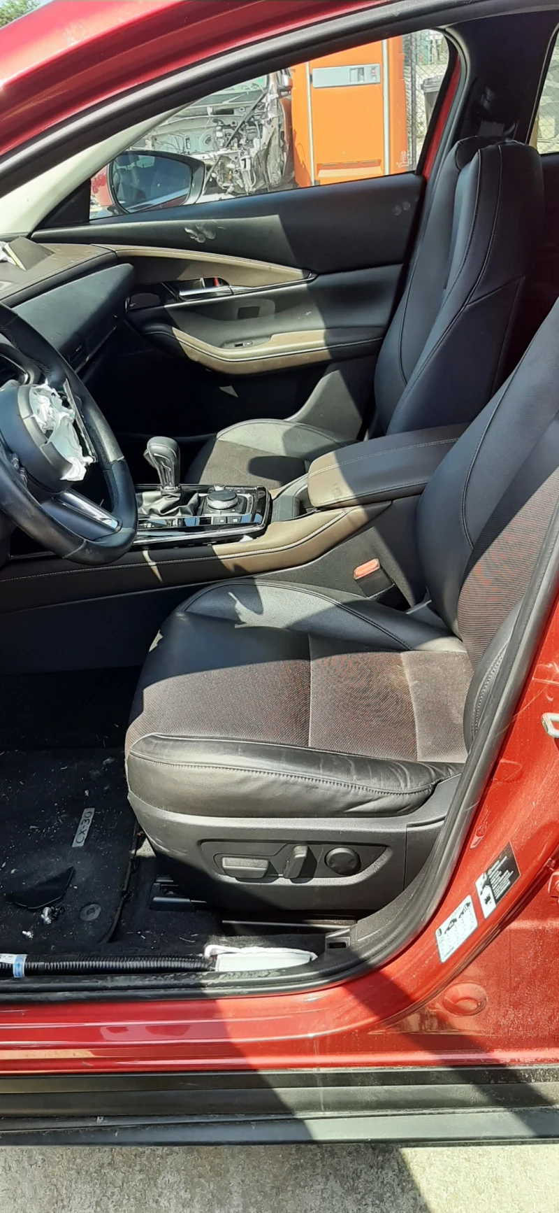 Mazda CX-30 2.0 i, снимка 6 - Автомобили и джипове - 50786124