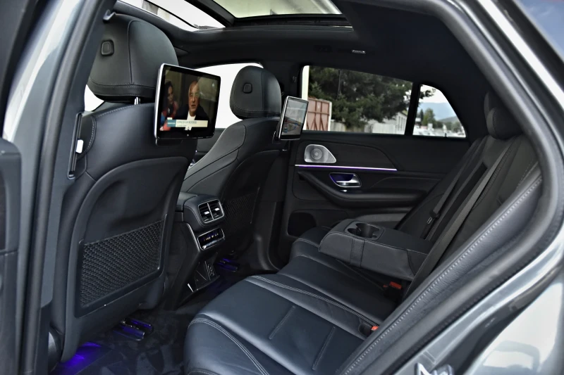 Mercedes-Benz GLE Coupe 400D 4M 3xTV AMG Optik 360 4DBURMESTER PANO, снимка 16 - Автомобили и джипове - 51841277