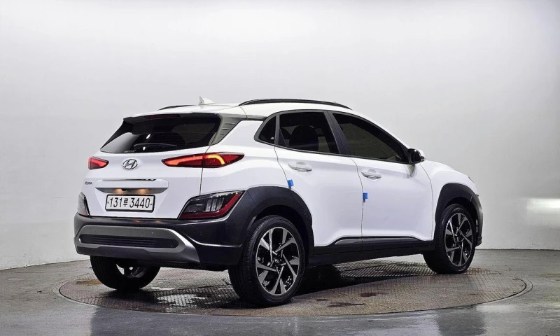 Hyundai Kona Gasoline 2.0 2WD Inspiration, снимка 2 - Автомобили и джипове - 52112863