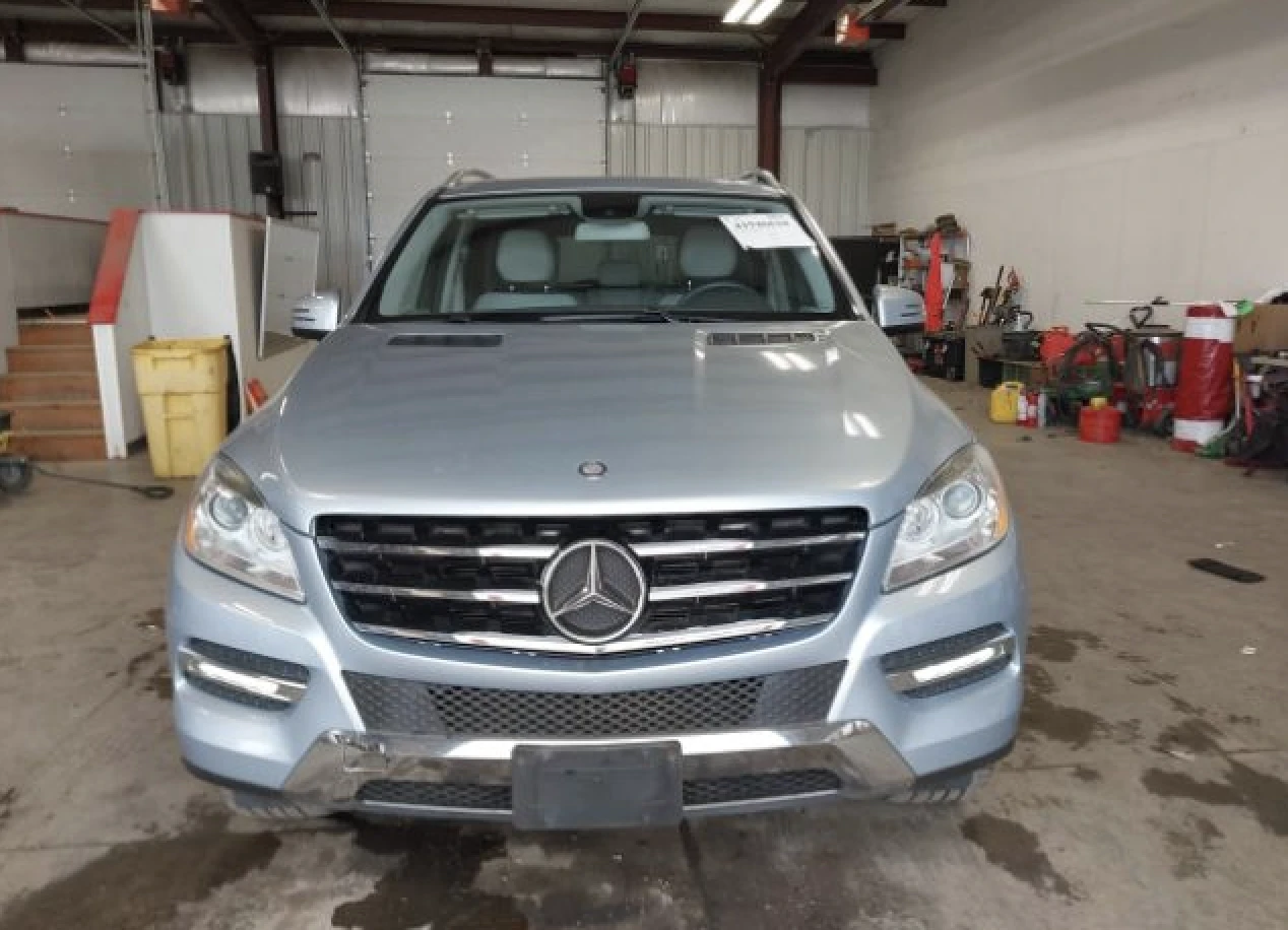 Mercedes-Benz GLE 350 4MATIC* KEYLESS* ПОДГРЕВ* ПАНОРАМА* МЪРТВА ТОЧКА - изображение 2