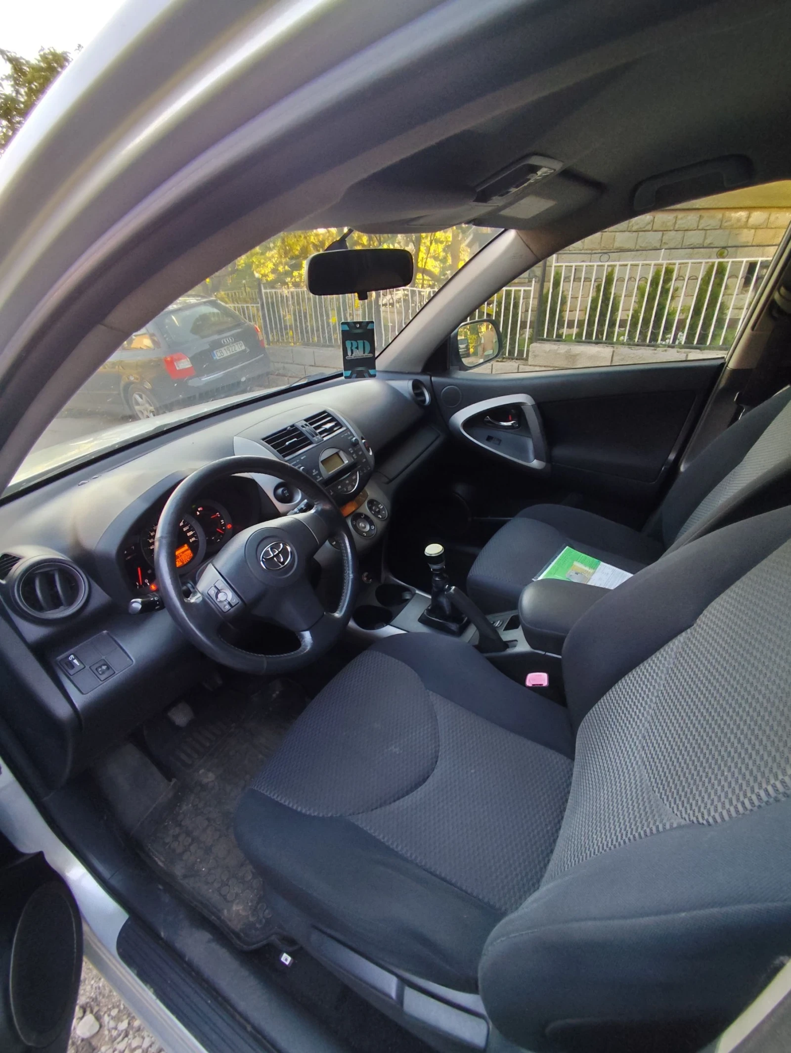 Toyota Rav4 2.2d4d(136hp)4x4 - изображение 8