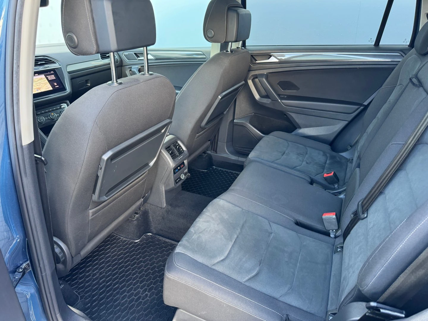 VW Tiguan LWB Highline 2.0TDI 4MOTION BMT | Mobile.bg   10