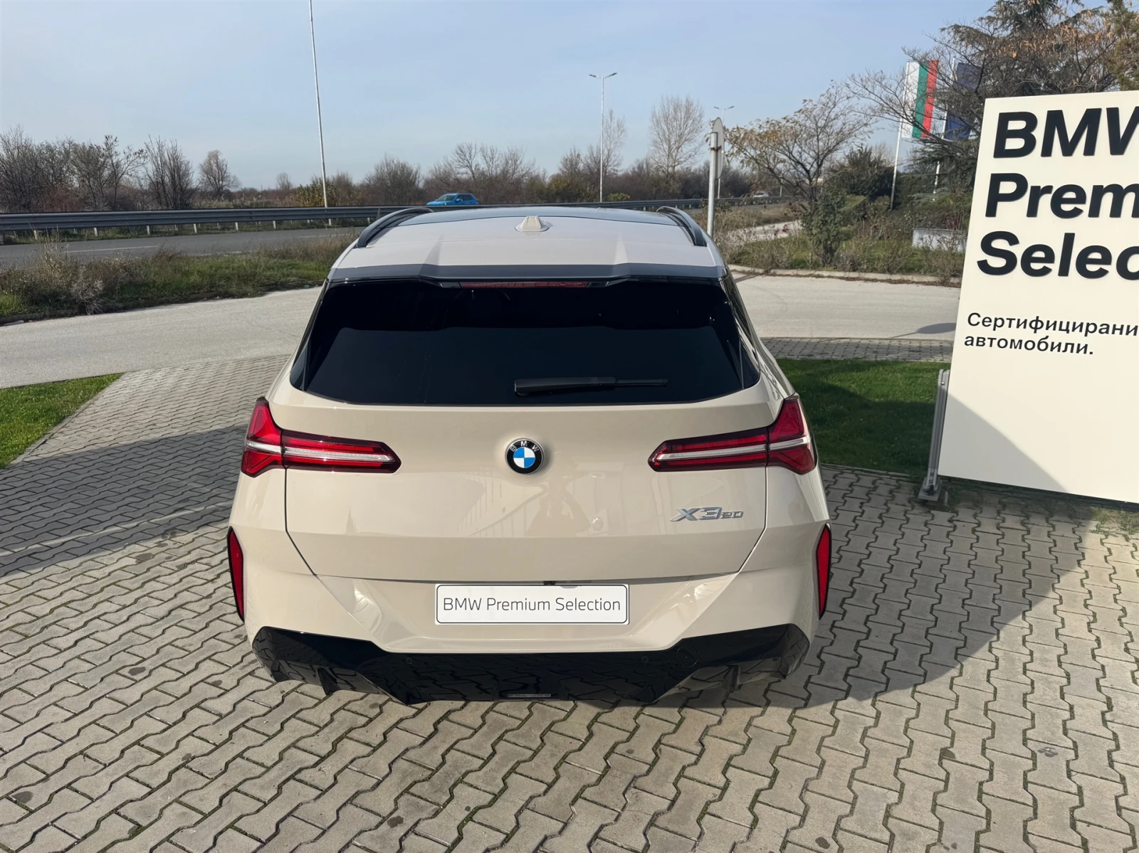 BMW X3 20 xDrive - изображение 9