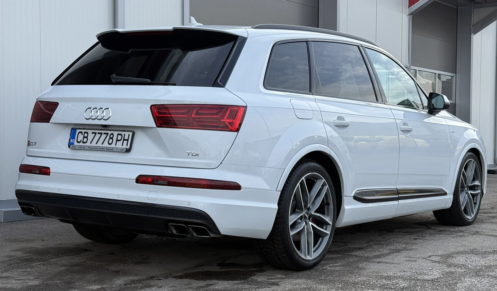 Audi SQ7  - изображение 4
