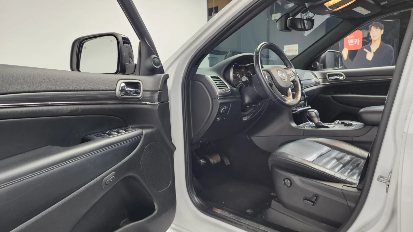 Jeep Grand cherokee 3.6 Limited X, снимка 10 - Автомобили и джипове - 54697224