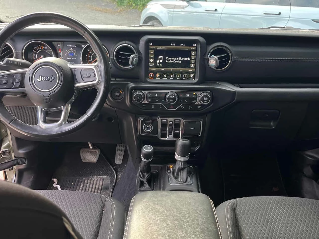 Jeep Wrangler Unlimited Sahara 80th Anniversary| PANO| 2 КЛЮЧА| , снимка 8 - Автомобили и джипове - 55188131