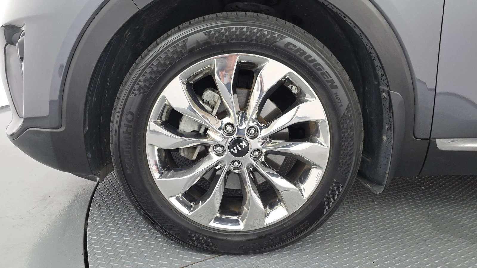Kia Sorento 2.2* KEYLESS* ПОДГРЕВ ВОЛАН* ЕЛ. БАГАЖНИК* КРАЙНА , снимка 5 - Автомобили и джипове - 55302248