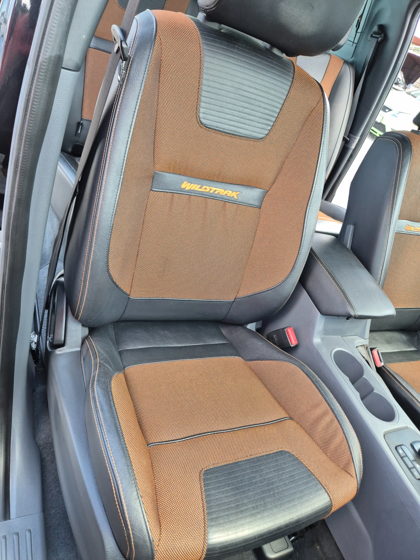 Ford Ranger 3.2CDTI WILDTRAK, снимка 8 - Автомобили и джипове - 55680491