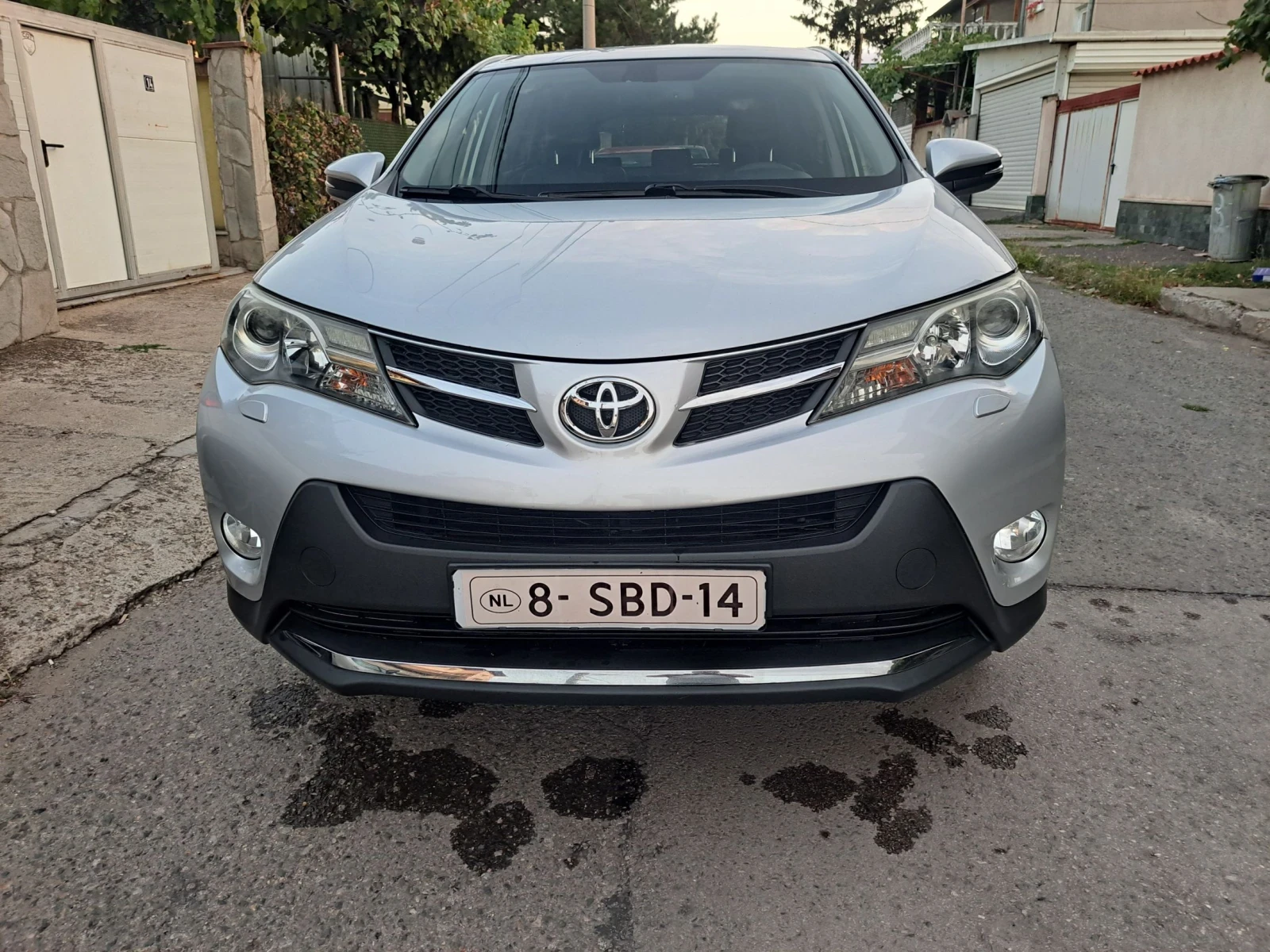 Toyota Rav4 2.0i  4x4 Кожа, снимка 3 - Автомобили и джипове - 56060216