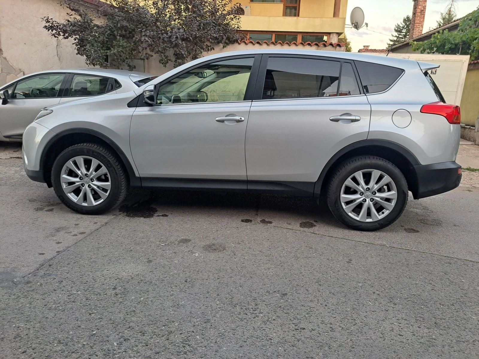 Toyota Rav4 2.0i  4x4 Кожа, снимка 9 - Автомобили и джипове - 56060216
