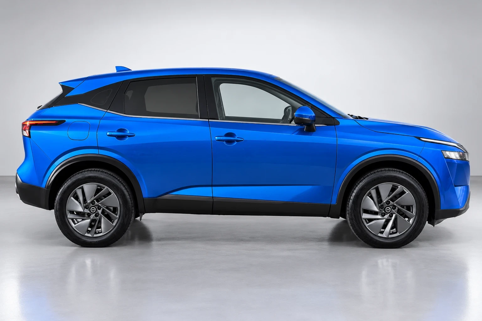 Nissan Qashqai 1.3 Hybrid 140 к.с. 2022 г., снимка 4 - Автомобили и джипове - 56226814