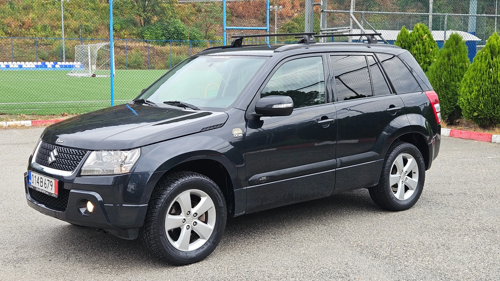 Suzuki Grand vitara 1.9 DDIS KLIMATRON/4X4/БАВНИ СКОРОСТИ, снимка 2 - Автомобили и джипове - 56241814