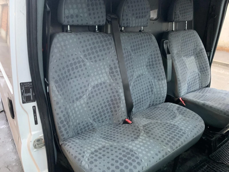 Ford Transit 2.2 Diesel 63kW Климатик, снимка 5 - Бусове и автобуси - 53276417