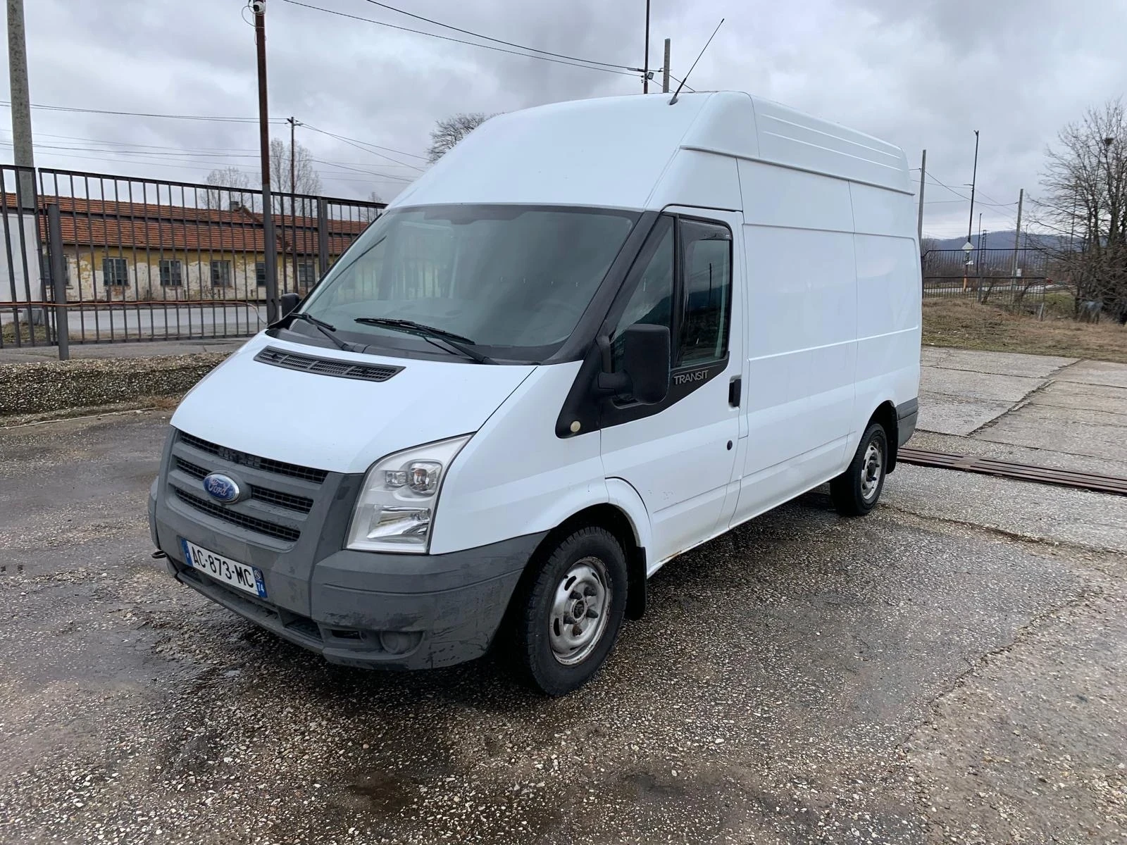 Ford Transit 2.2 Diesel 63kW Климатик