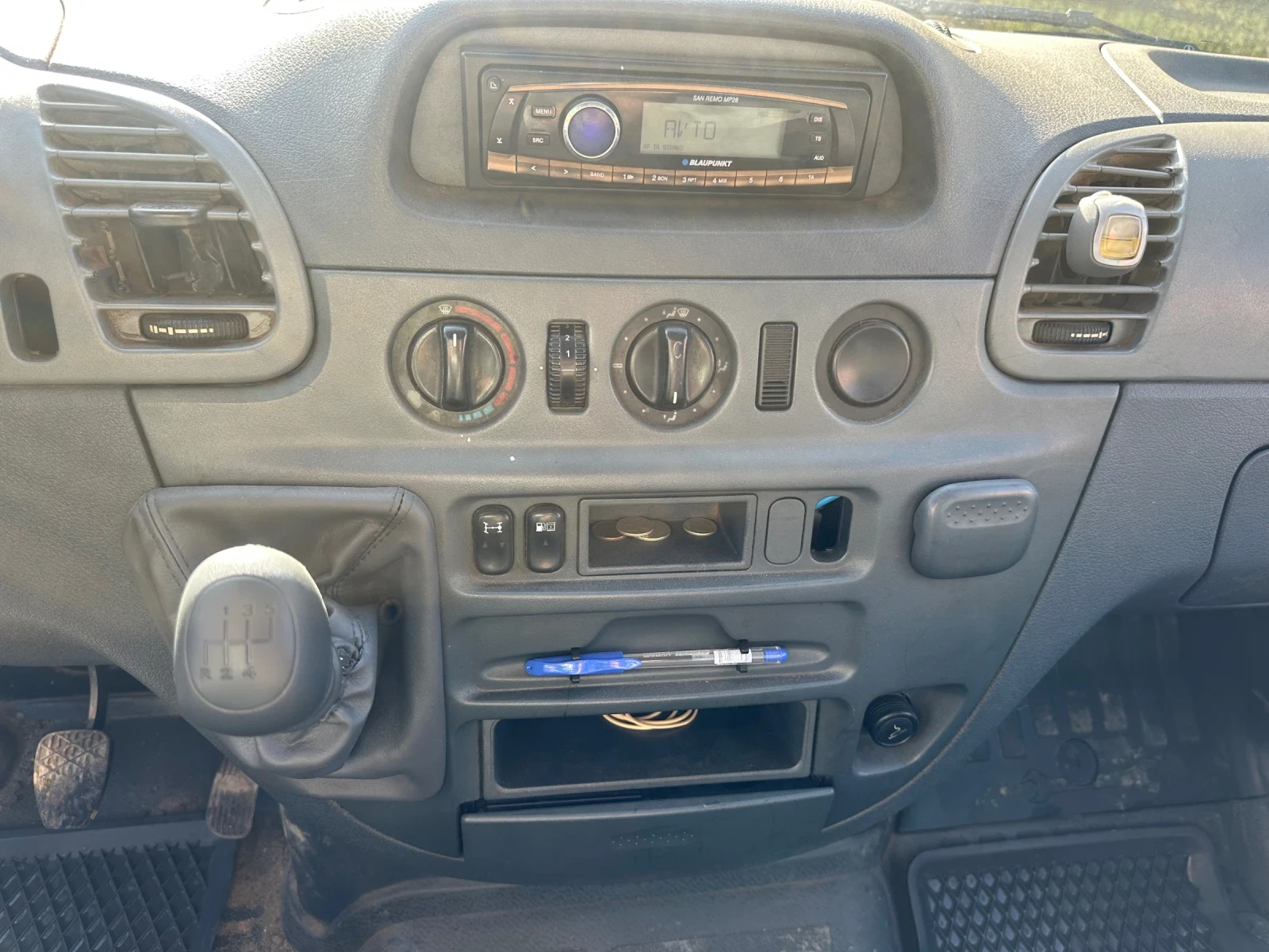 Mercedes-Benz Sprinter 413, снимка 11 - Бусове и автобуси - 53773504