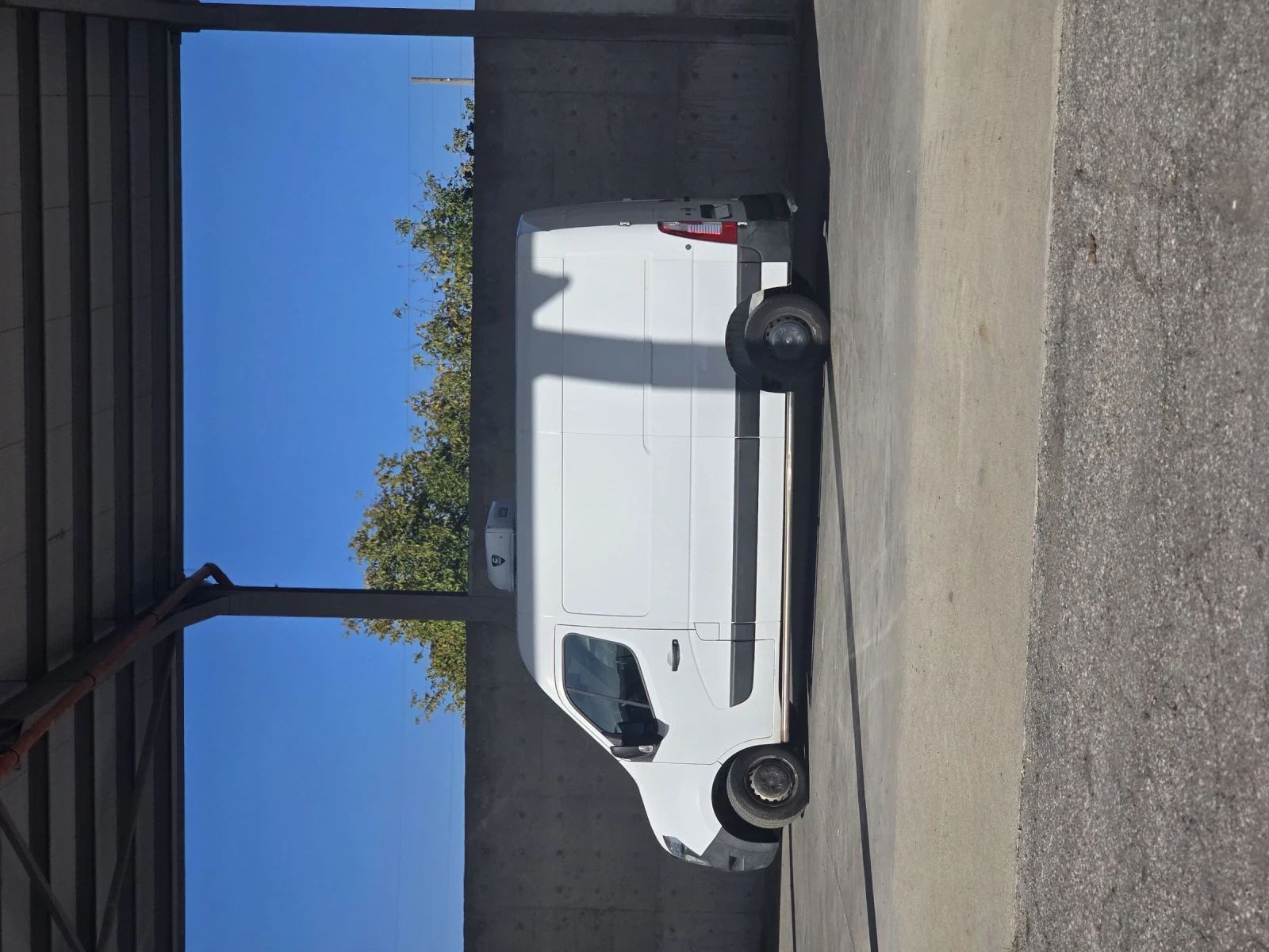 Nissan NV400 Хладилен , снимка 2 - Бусове и автобуси - 54489572