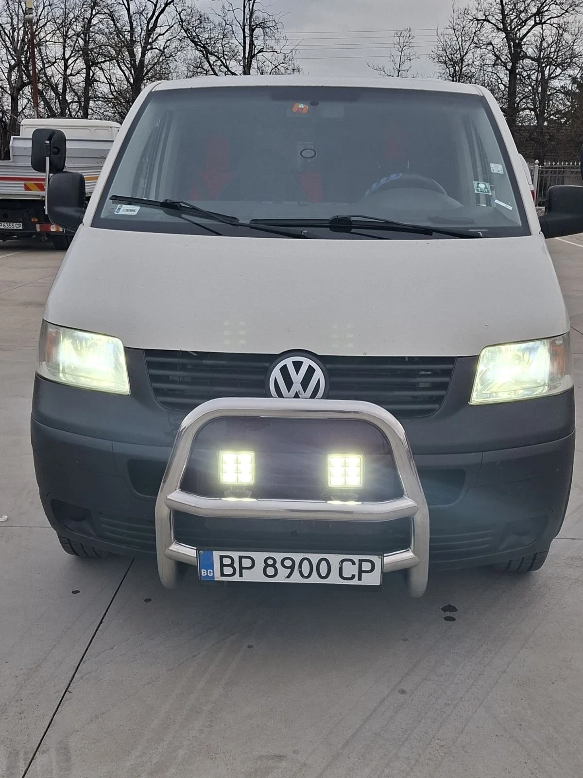 VW Caravelle, снимка 2 - Бусове и автобуси - 55507501