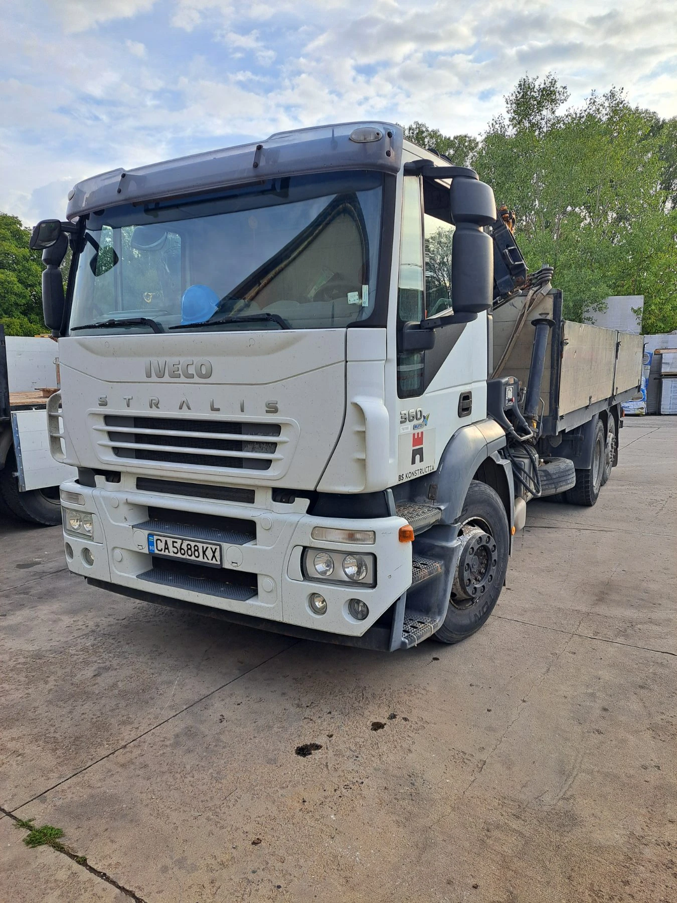 Iveco Stralis / 2.4D / 360HP / КРАН /