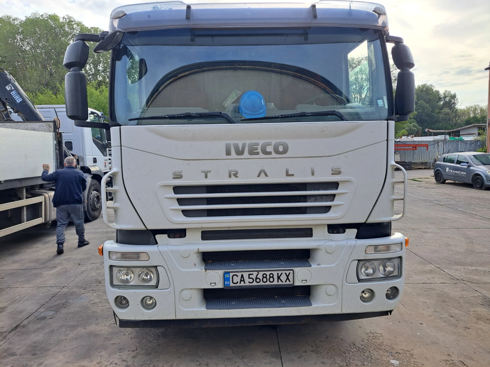 Iveco Stralis / 2.4D / 360HP / КРАН /, снимка 2 - Камиони - 56176747