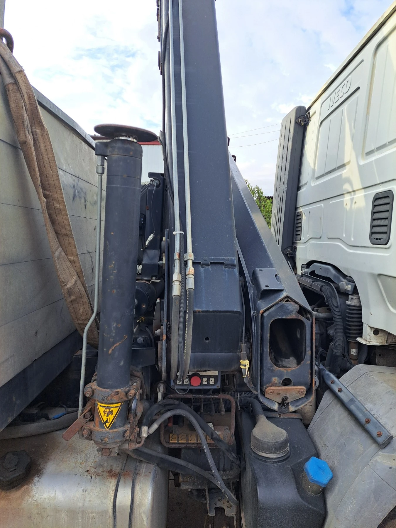 Iveco Stralis / 2.4D / 360HP / КРАН /, снимка 13 - Камиони - 56176747