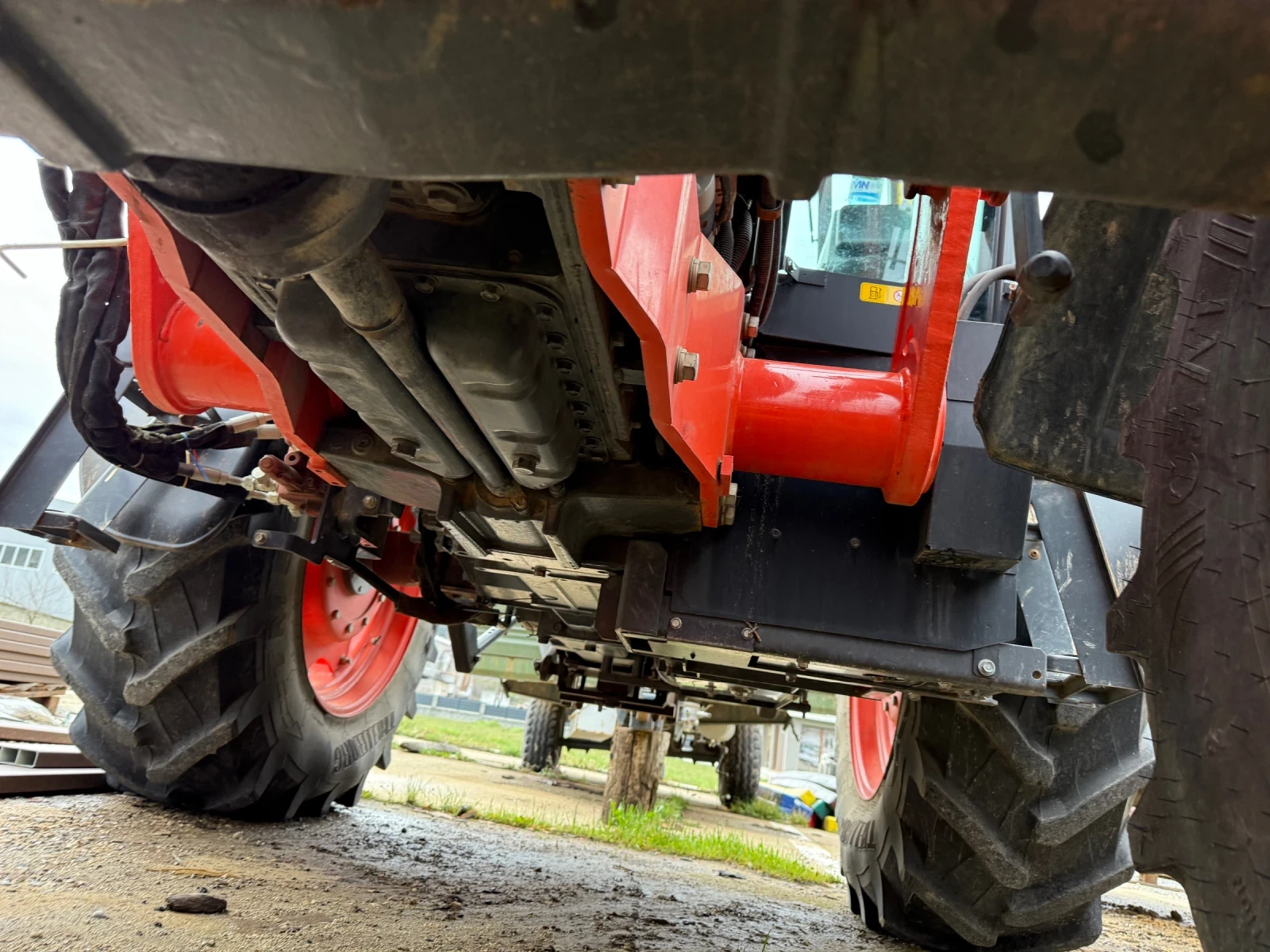 Трактор Kubota M5111 с челен товарач 1600м.ч, снимка 9 - Селскостопанска техника - 54058834