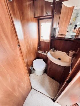 Кемпер Laika Kreos 7009, Солар, Инвертор, TV, Двоен под, снимка 15