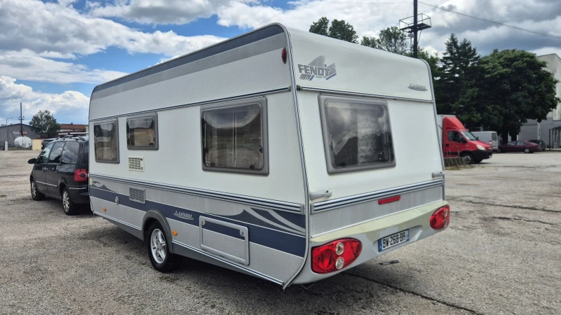 Каравана Fendt 450 saphir, снимка 3 - Каравани и кемпери - 51418507