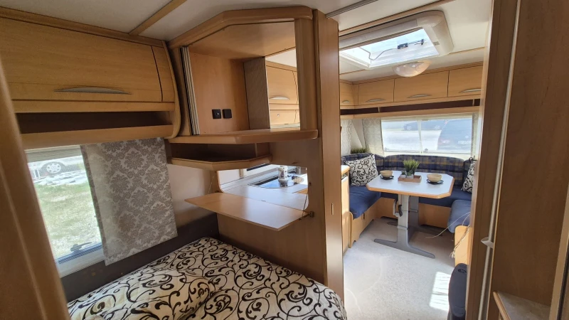 Каравана Fendt 450 saphir, снимка 8 - Каравани и кемпери - 51418507