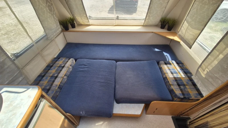 Каравана Fendt 450 saphir, снимка 15 - Каравани и кемпери - 51418507