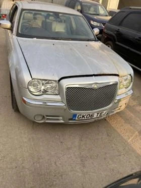 Chrysler 300c 3.0 crdi auto, снимка 1