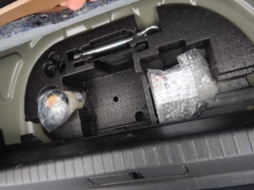 Peugeot 208 50 kWh, снимка 10