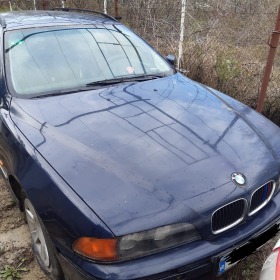 BMW 525, снимка 1 - Автомобили и джипове - 45374035