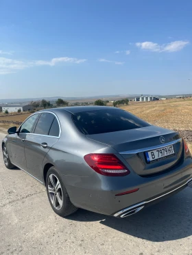 Mercedes-Benz E 220, снимка 4