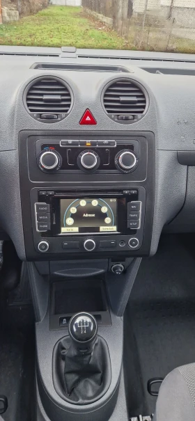 VW Caddy Метан перфектни  - 6100 € / 11930.56 лв. - 90960505 13