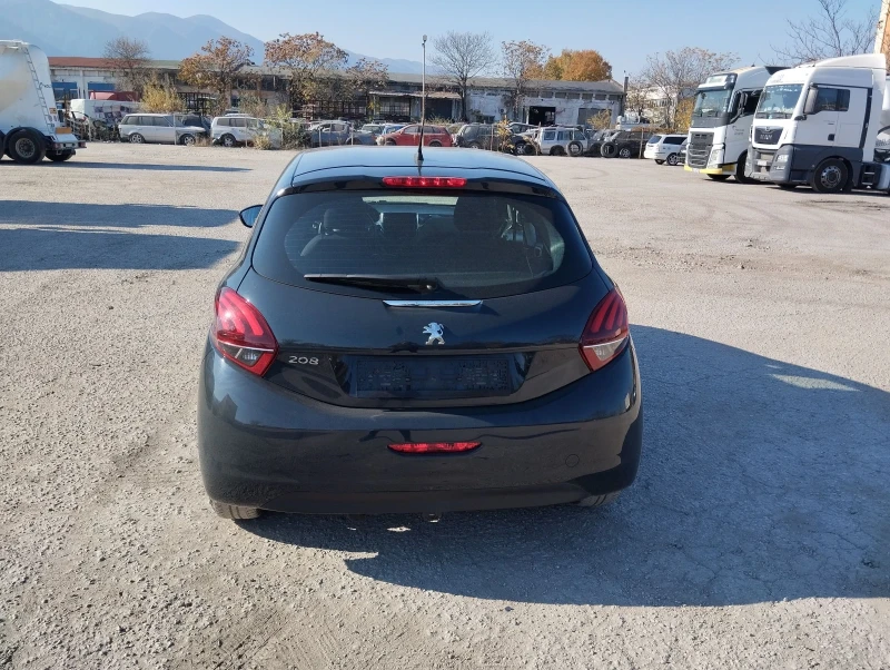 Peugeot 208 1.2i Euro6 Tuv 2025, снимка 8 - Автомобили и джипове - 47850329