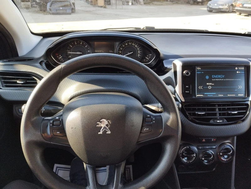 Peugeot 208 1.2i Euro6 Tuv 2025, снимка 9 - Автомобили и джипове - 47850329