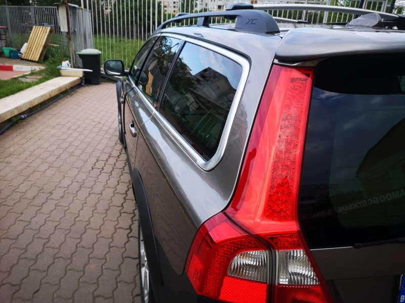 Volvo Xc70, снимка 7 - Автомобили и джипове - 49513935