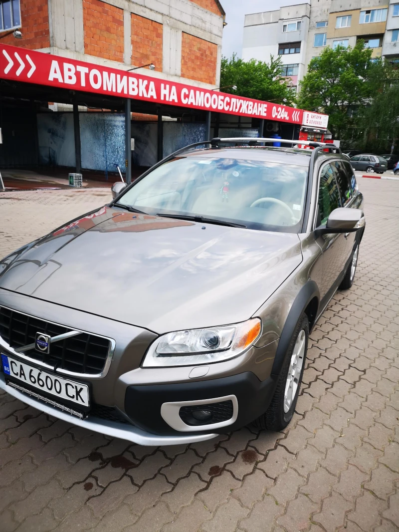 Volvo Xc70, снимка 1 - Автомобили и джипове - 48219507