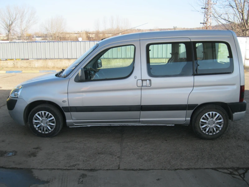 Peugeot Partner, снимка 4 - Автомобили и джипове - 48916073