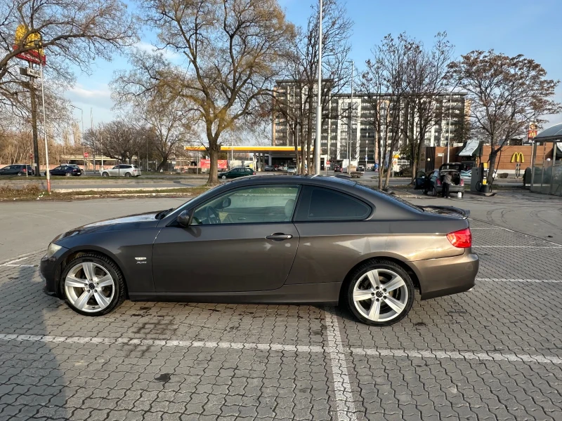 BMW 320 xd/FACELIFT/ КАТО НОВ, снимка 5 - Автомобили и джипове - 49575753