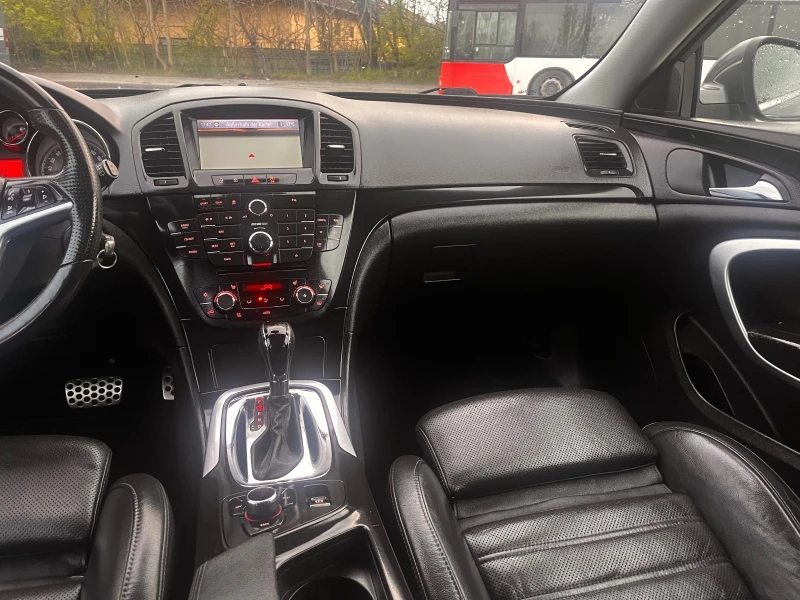 Opel Insignia 2.0 LUKS 4x4, снимка 14 - Автомобили и джипове - 49798757