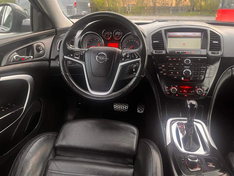 Opel Insignia 2.0 LUKS 4x4, снимка 13 - Автомобили и джипове - 49798757