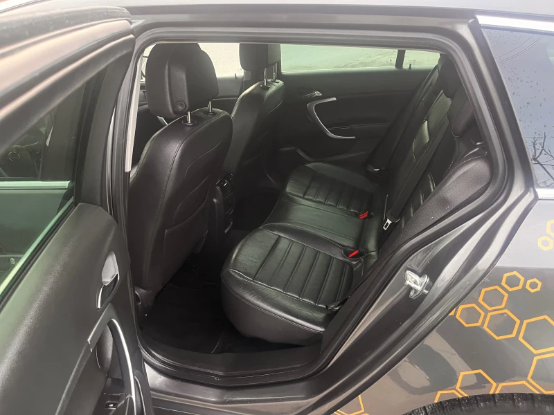 Opel Insignia 2.0 LUKS 4x4, снимка 9 - Автомобили и джипове - 49798757