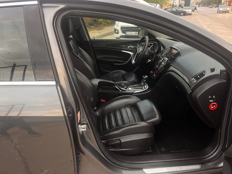 Opel Insignia 2.0 LUKS 4x4, снимка 12 - Автомобили и джипове - 49798757