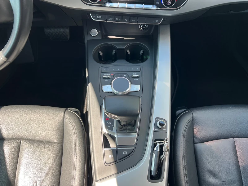 Audi A4 Avant 2.0TDI Led , снимка 13 - Автомобили и джипове - 51736066