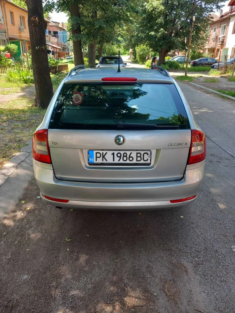 Skoda Octavia, снимка 7 - Автомобили и джипове - 52311351