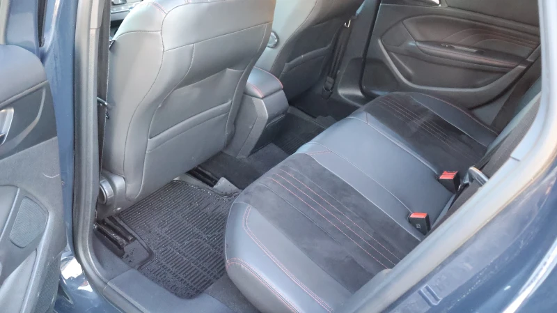 Peugeot 308 GT-Line 2.0HDI 180 К.С. АВТОМАТ KEYLESS GO, снимка 10 - Автомобили и джипове - 52417531