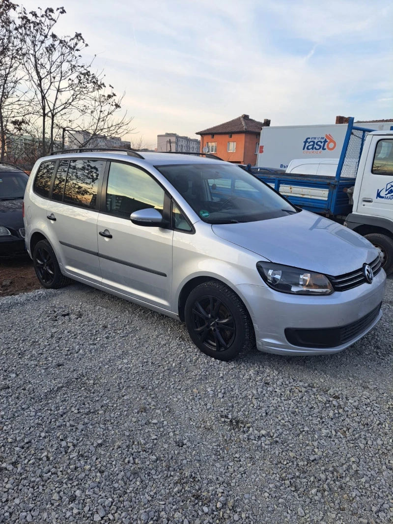 VW Touran 1.6, снимка 2 - Автомобили и джипове - 52961710